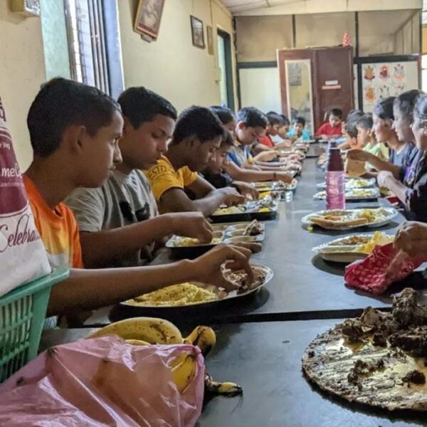 WhatsApp Image 2024 11 04 at 6 50 40 PM 600x600